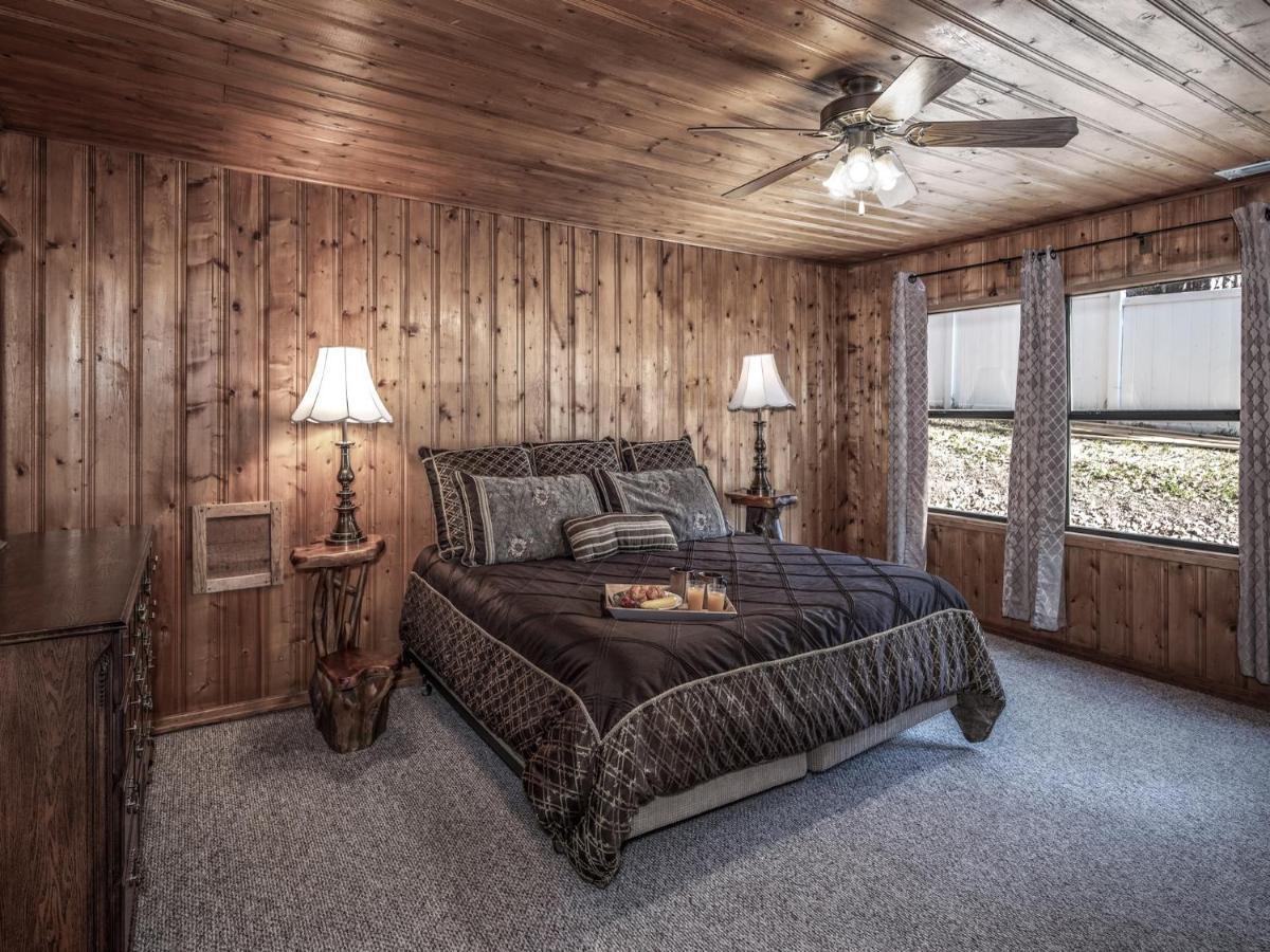 Alpine Cabin, 3 Bedrooms, Deck, Sleeps 8 Ruidoso Kültér fotó